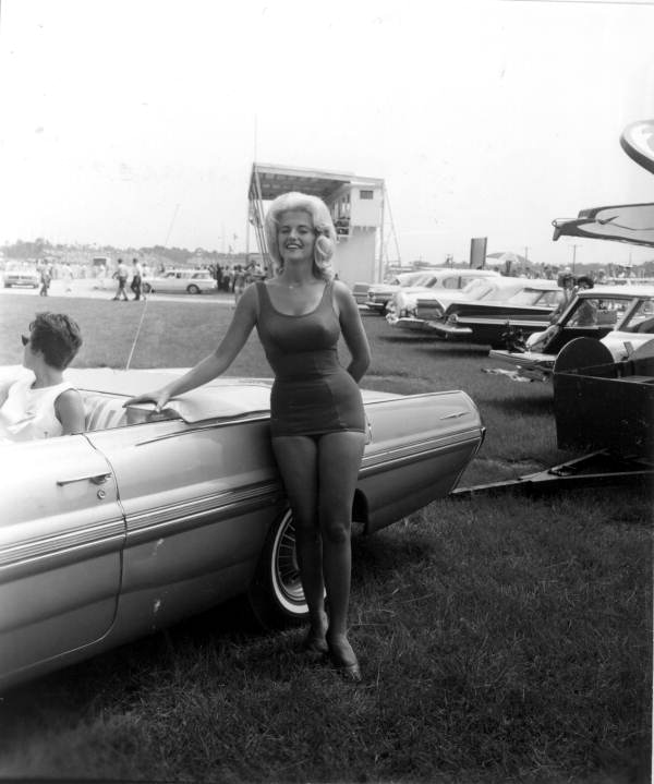 Could this be the earliest Linda Vaughn pic so far