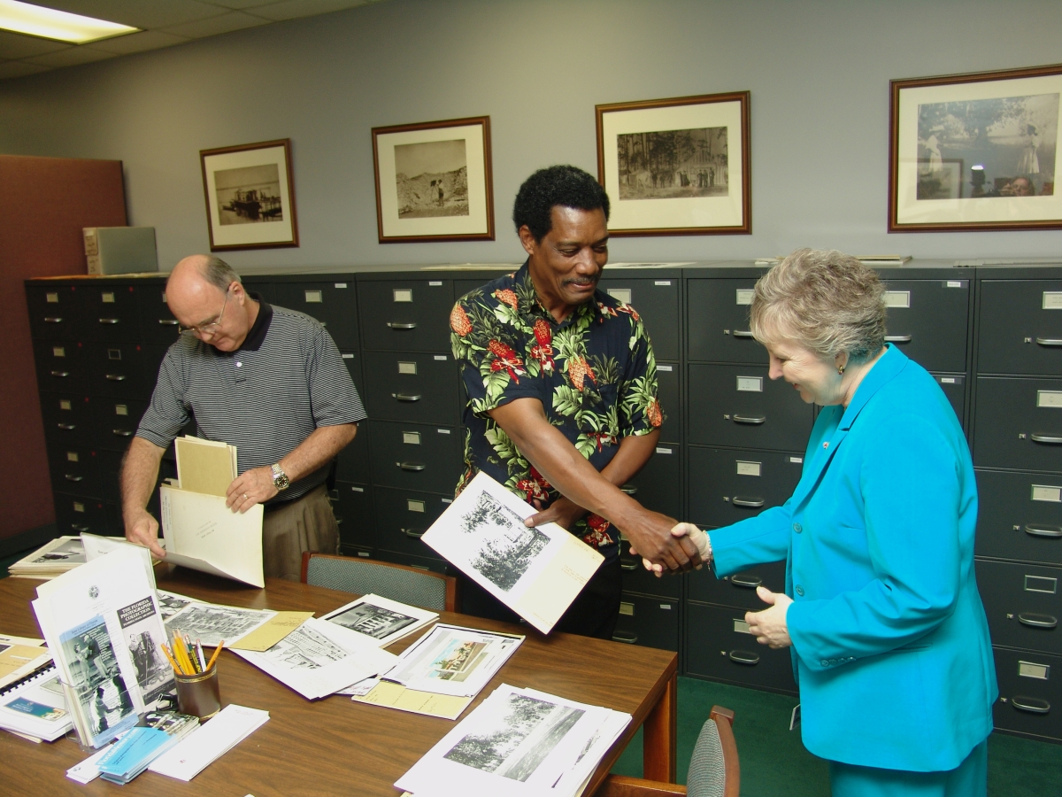 Essay on the butler library mural by eugene savage 03 picture