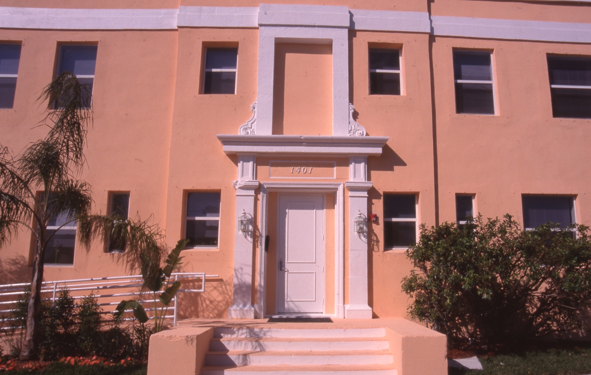 Florida Memory Photographs of Pine Ridge Hospital apartments in the