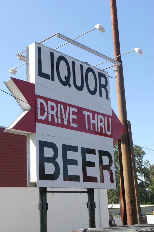 Florida Memory Sign At Mike S Liquor And Beer Barn At 556 West