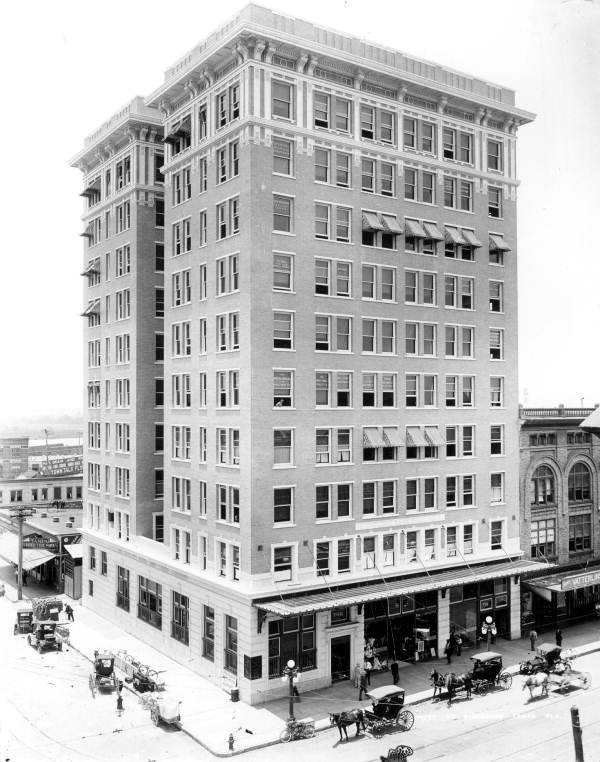 Florida Memory Citizen's Bank building Tampa, Florida.