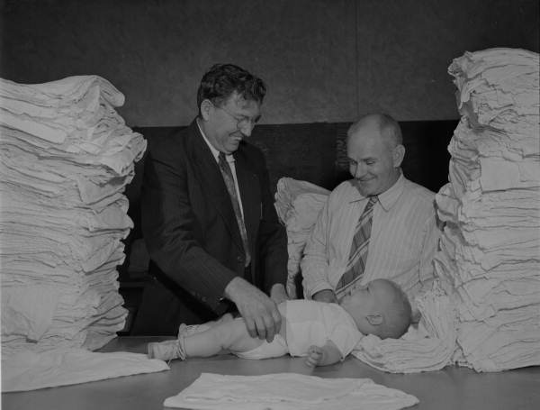 Parenting essay topics image