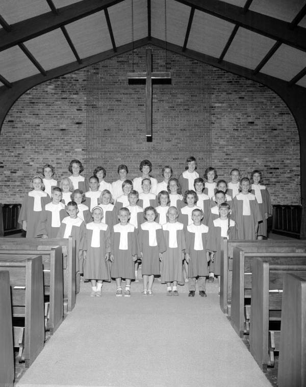 Florida Memory Choir At Church Of The Holy Comforter Assembled